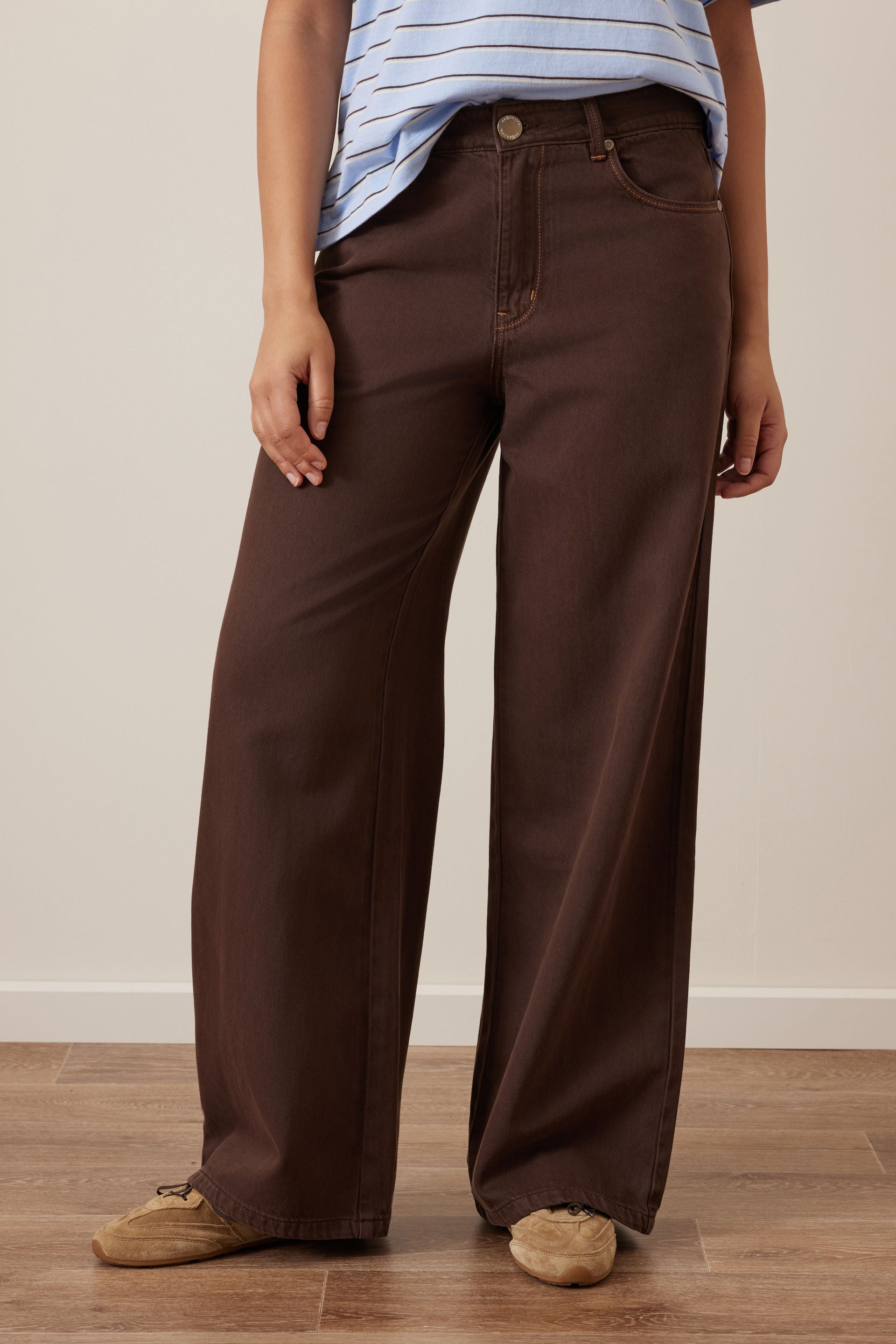 Willow Soft Wide Leg Jean Chocolate